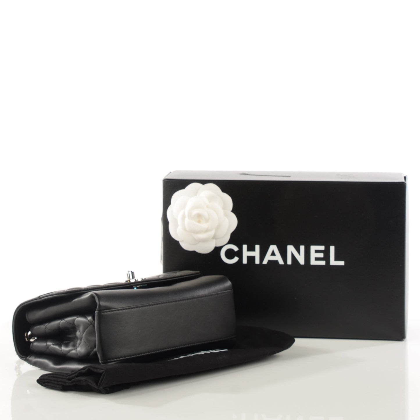 Calfskin Mini Tramezzo Flap Black