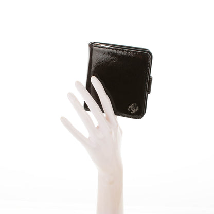 Chanel Patent Goatskin Compact CC French Wallet Black 2 of 8
