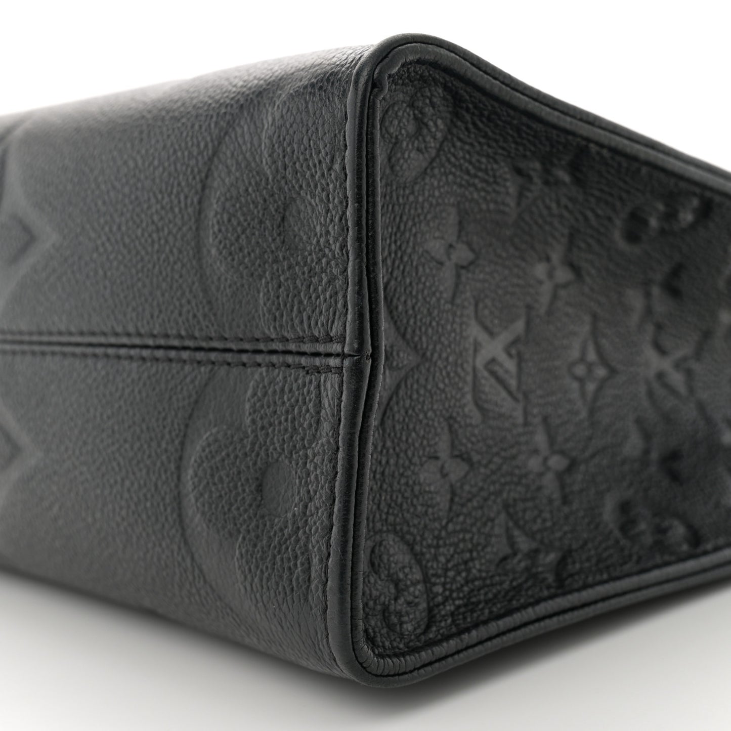 Empreinte Monogram Giant Onthego PM Black