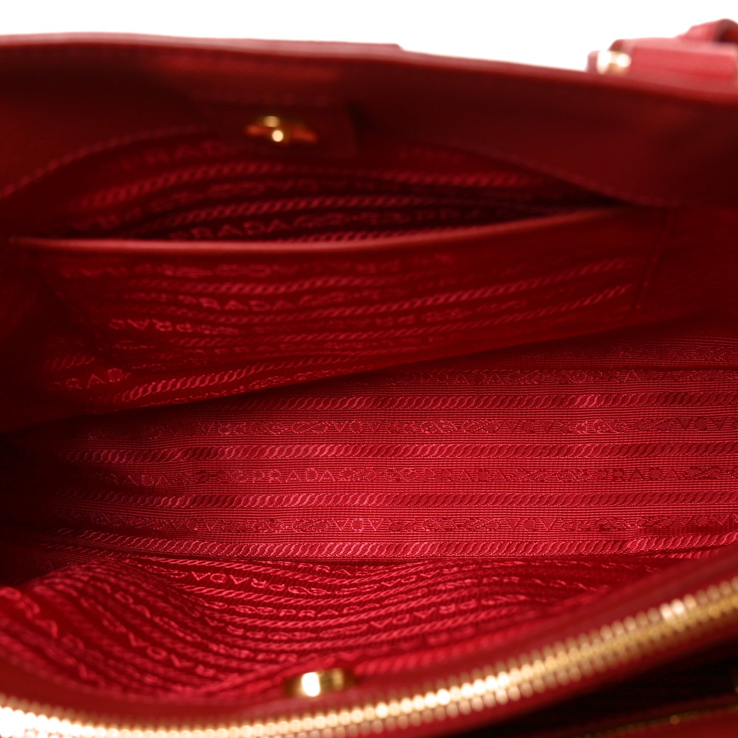 Saffiano Lux Medium Tote Fuoco