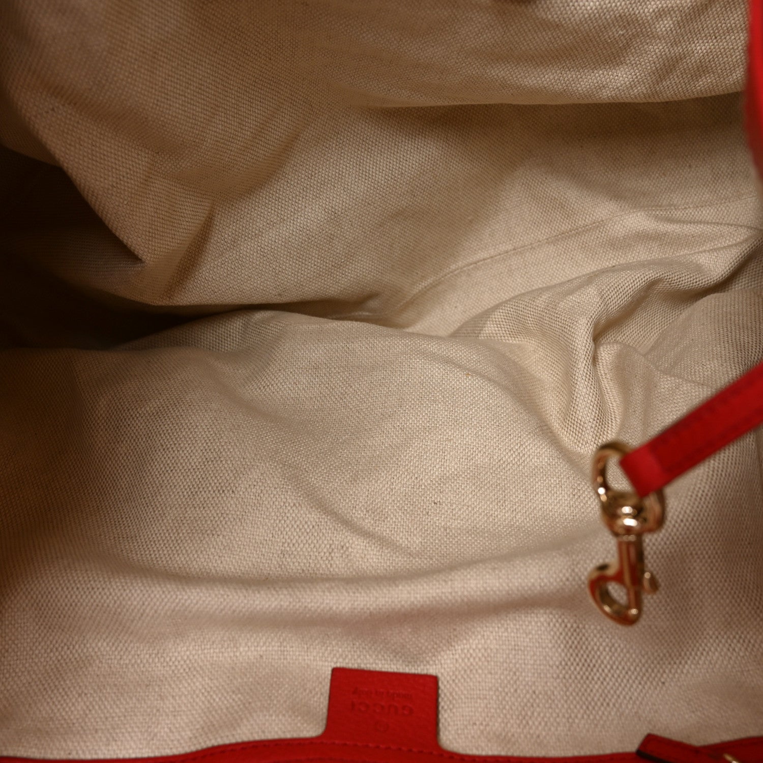 Gucci Pebbled Calfskin Large Soho Shoulder Bag Red 5 of 10