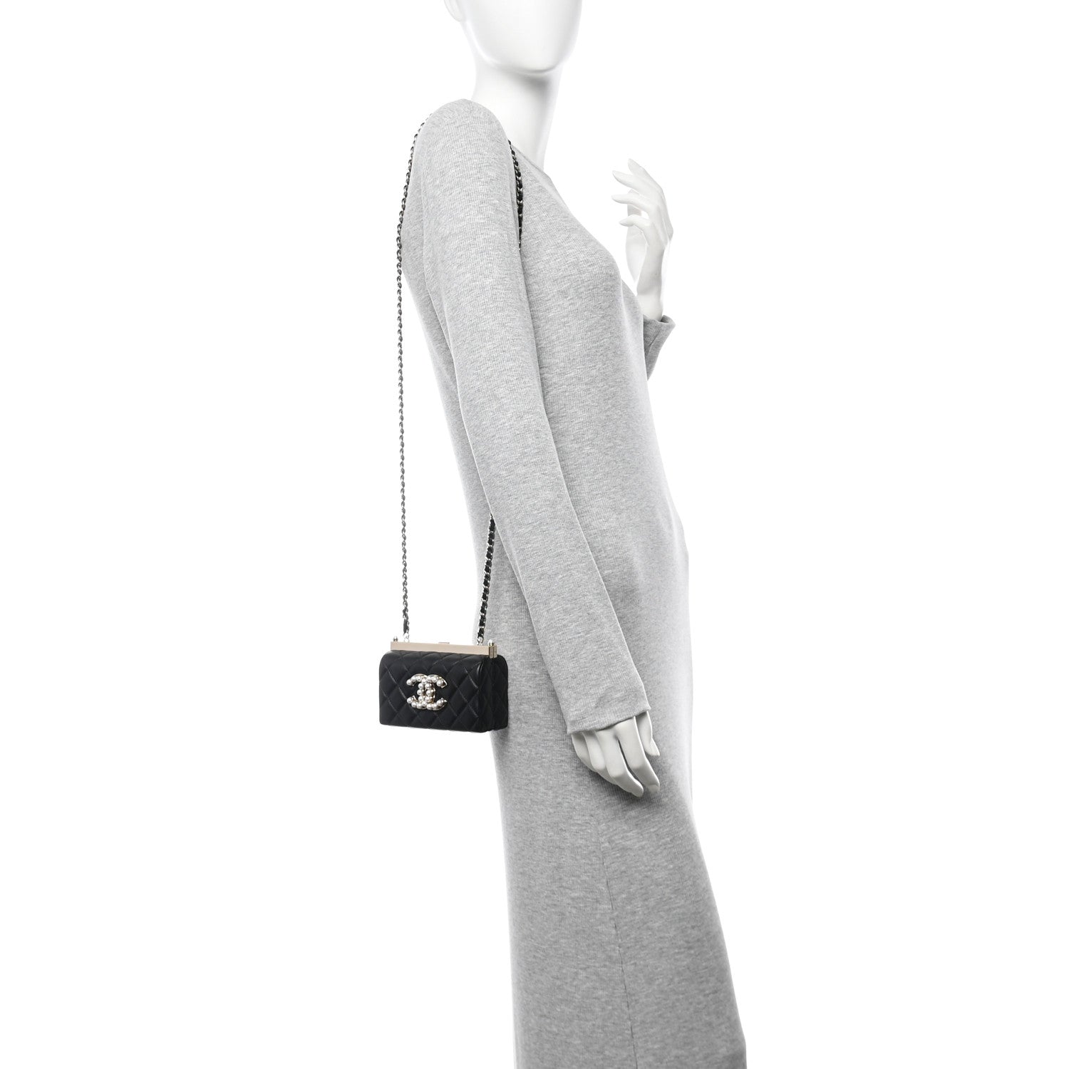 Chanel Lambskin Quilted Pearl CC Vanity Case Black 2 of 12