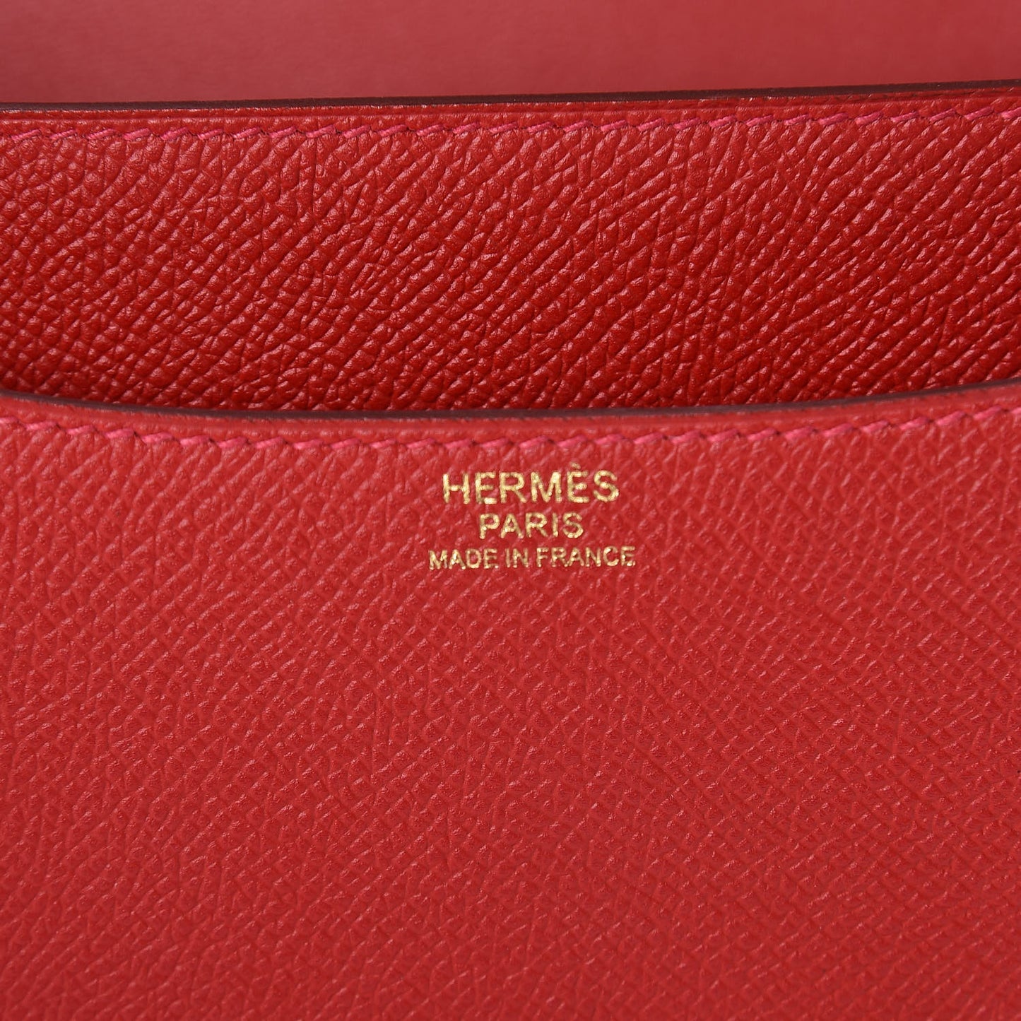 Epsom Constance 24 Rouge Casaque