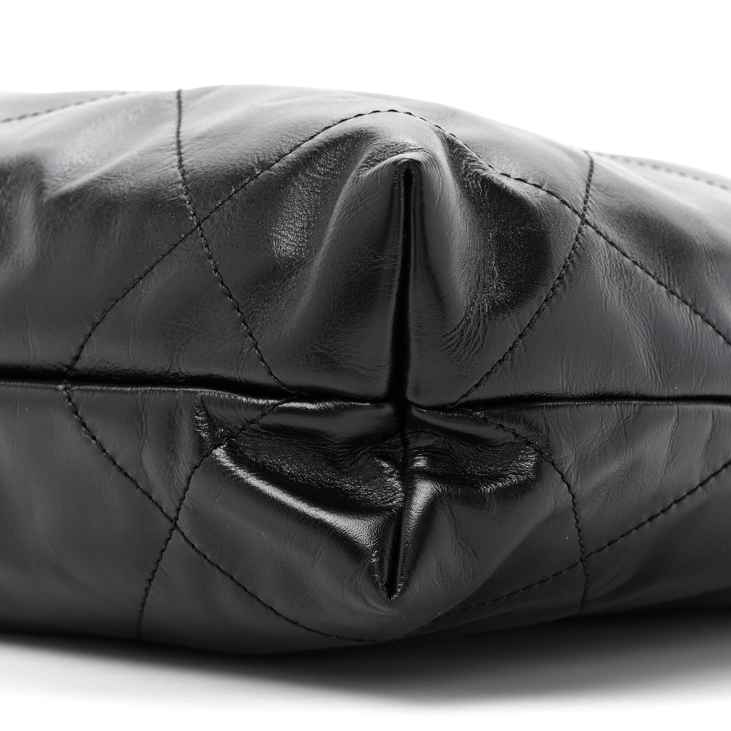 Shiny Calfskin Quilted Small Chanel 22 Black