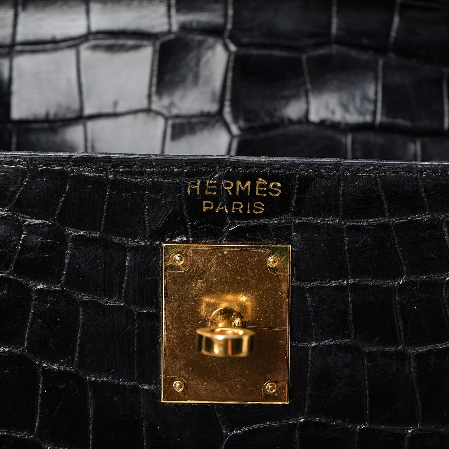Shiny Porosus Crocodile Kelly Sellier 32 Black