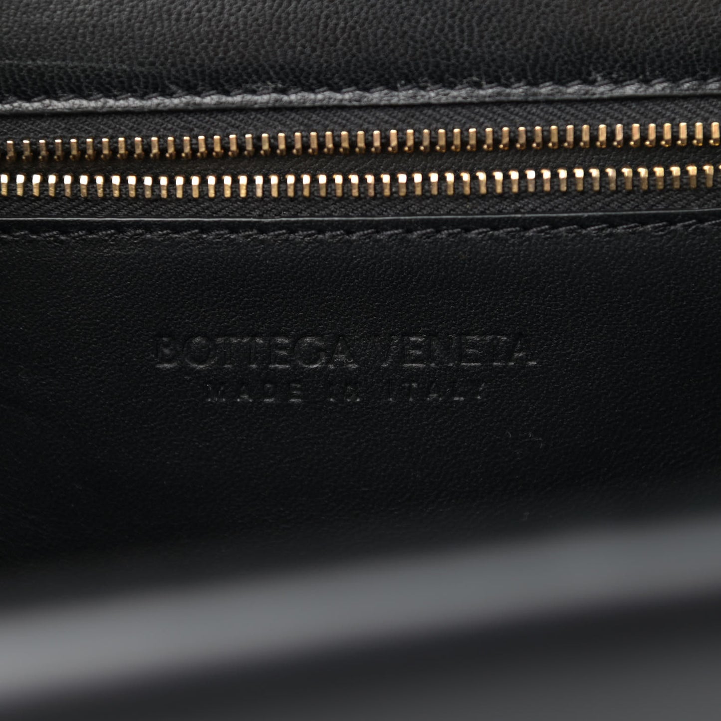 Box Calfskin Nappa Clip Bag Black
