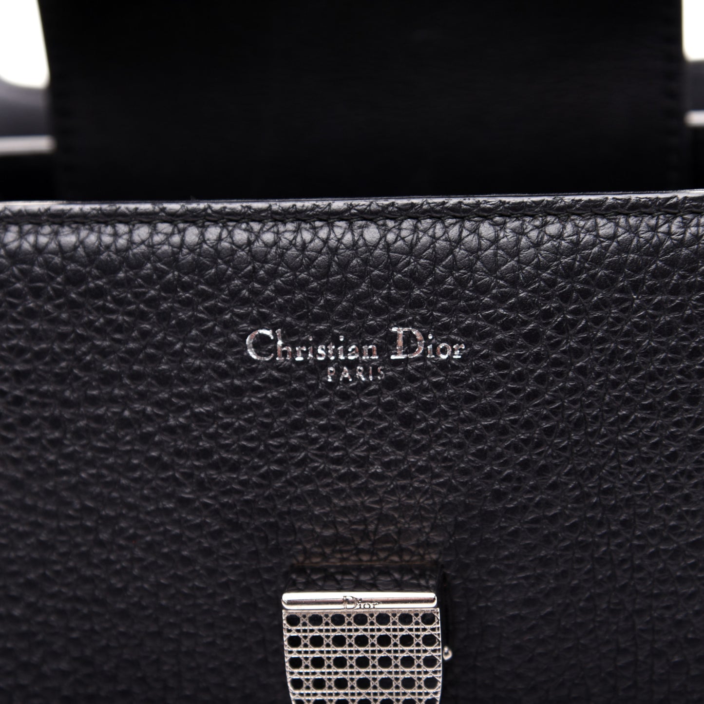 Grained Calfskin Large Diorever Flap Black