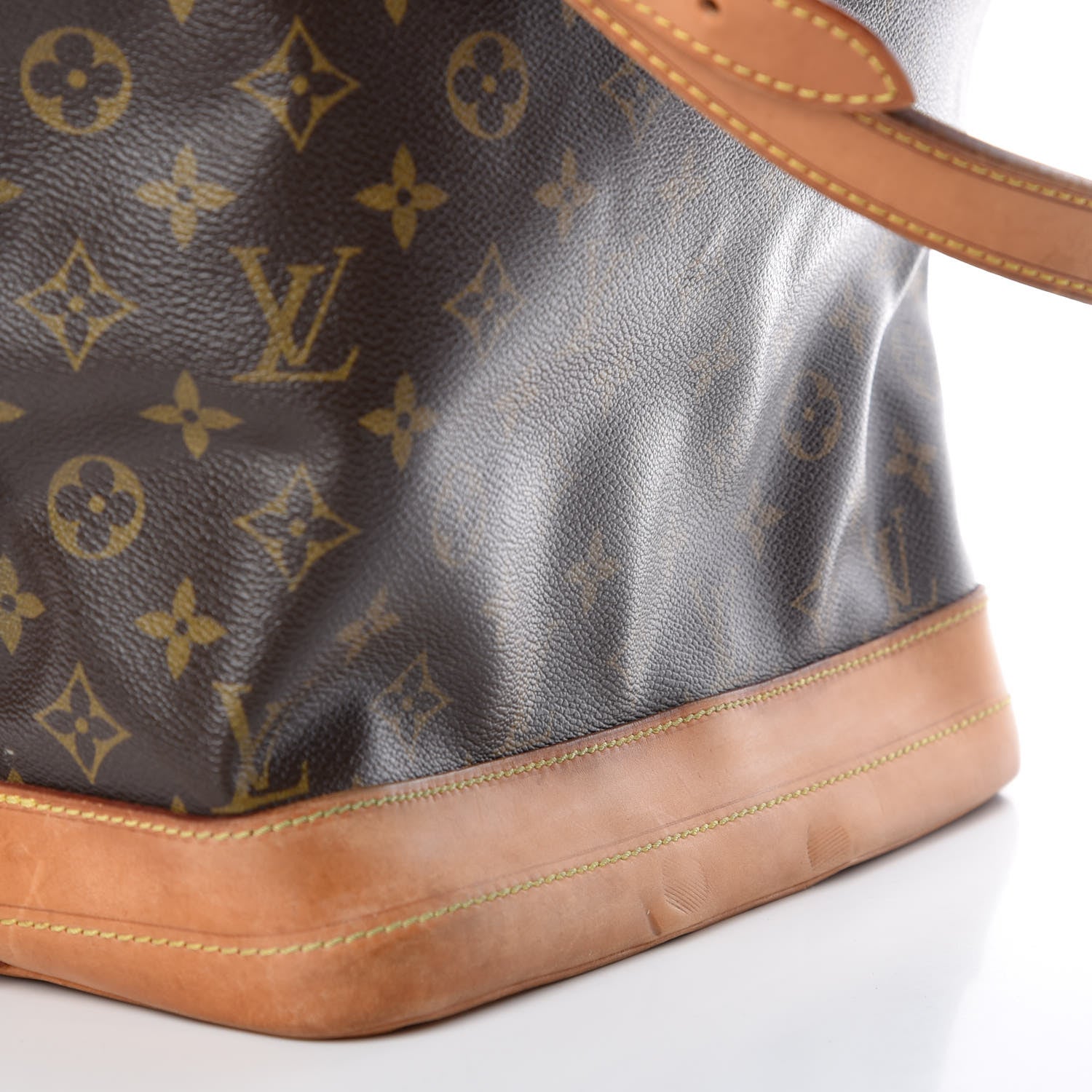 Louis Vuitton Monogram Noe 9 of 17