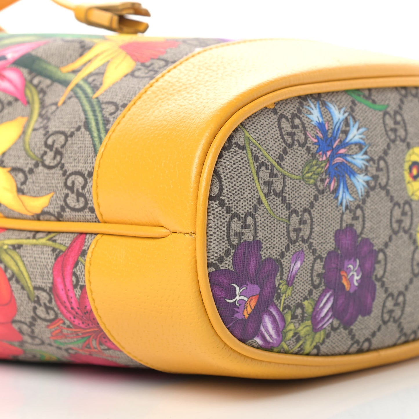 GG Supreme Monogram Flora Small Ophidia Bucket Bag Beige Multicolor Crop