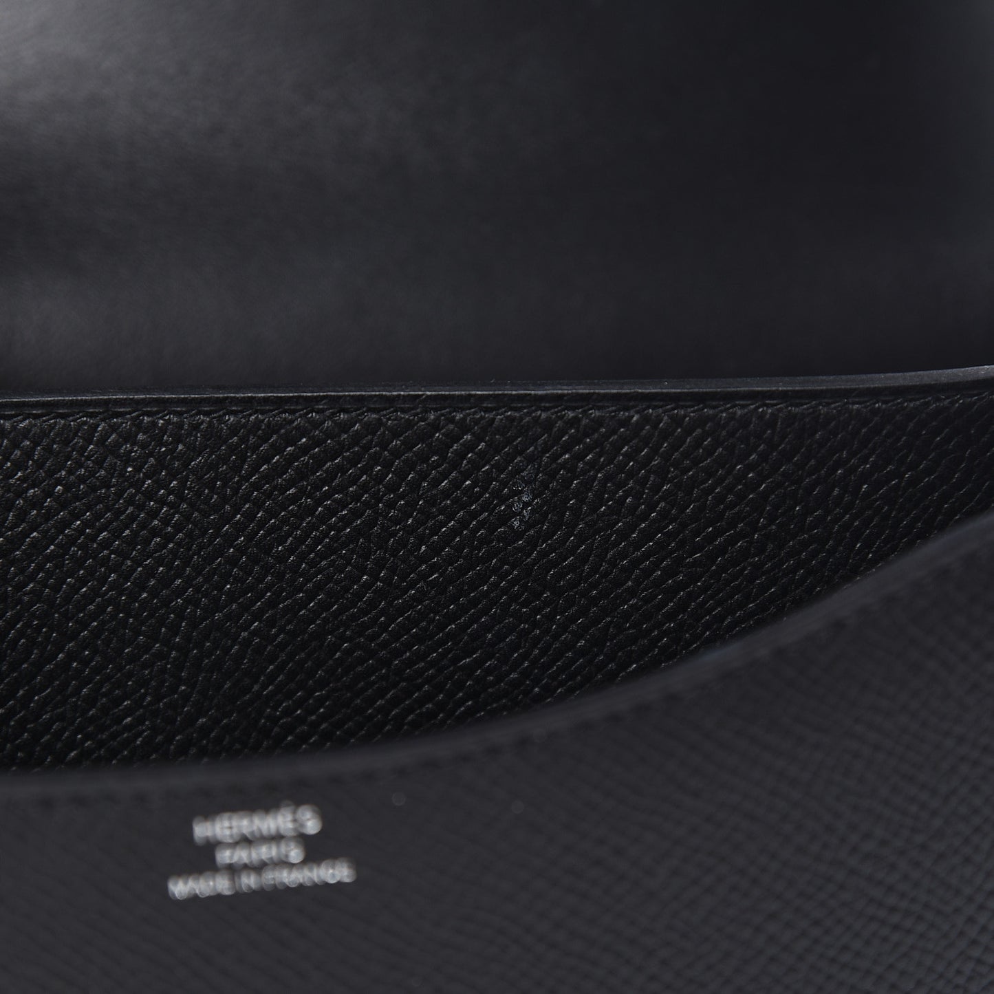 Epsom Constance 18 Black