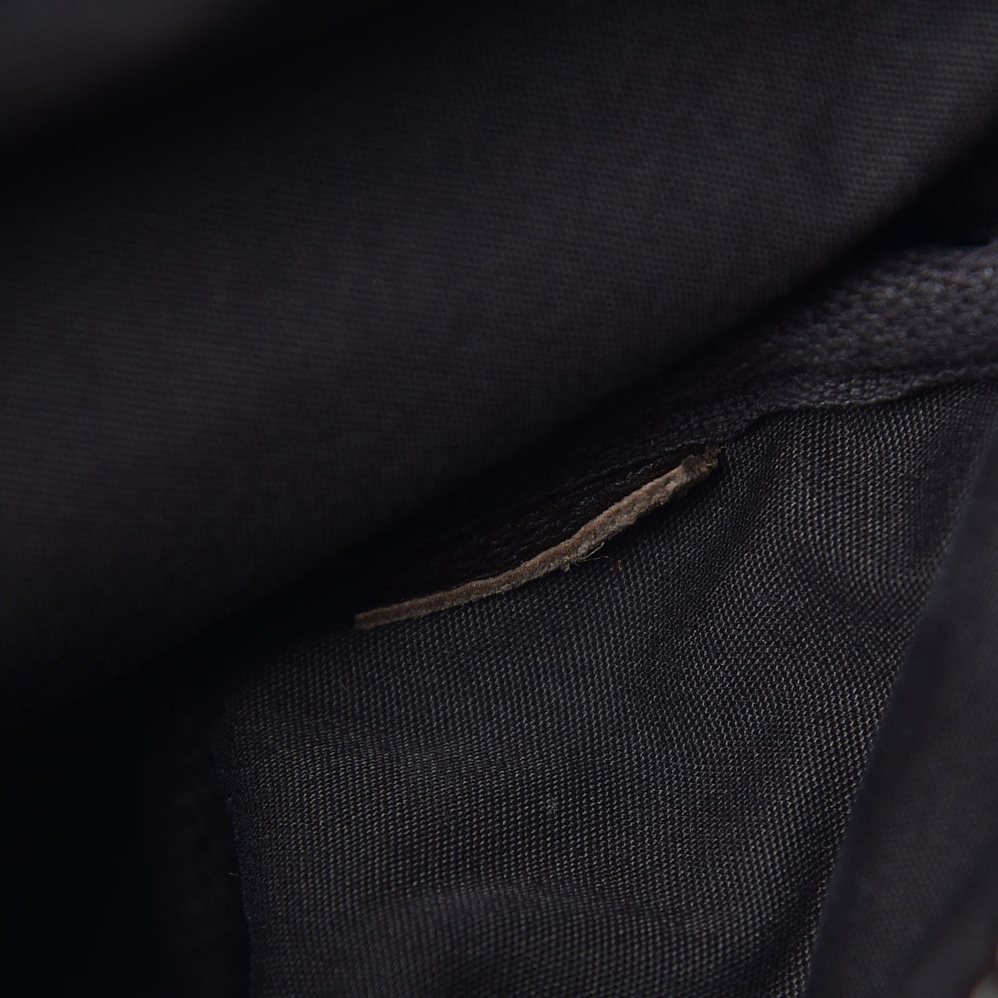 Monogram Mini Lin Saumur Ebene