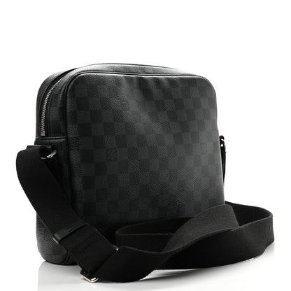 Louis Vuitton Damier Graphite Dayton Reporter PM 3 of 10