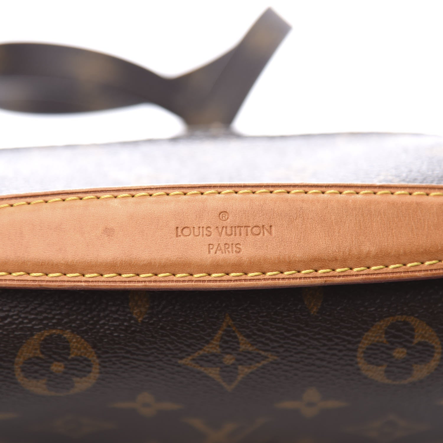 Louis Vuitton Monogram Pochette Metis 9 of 9