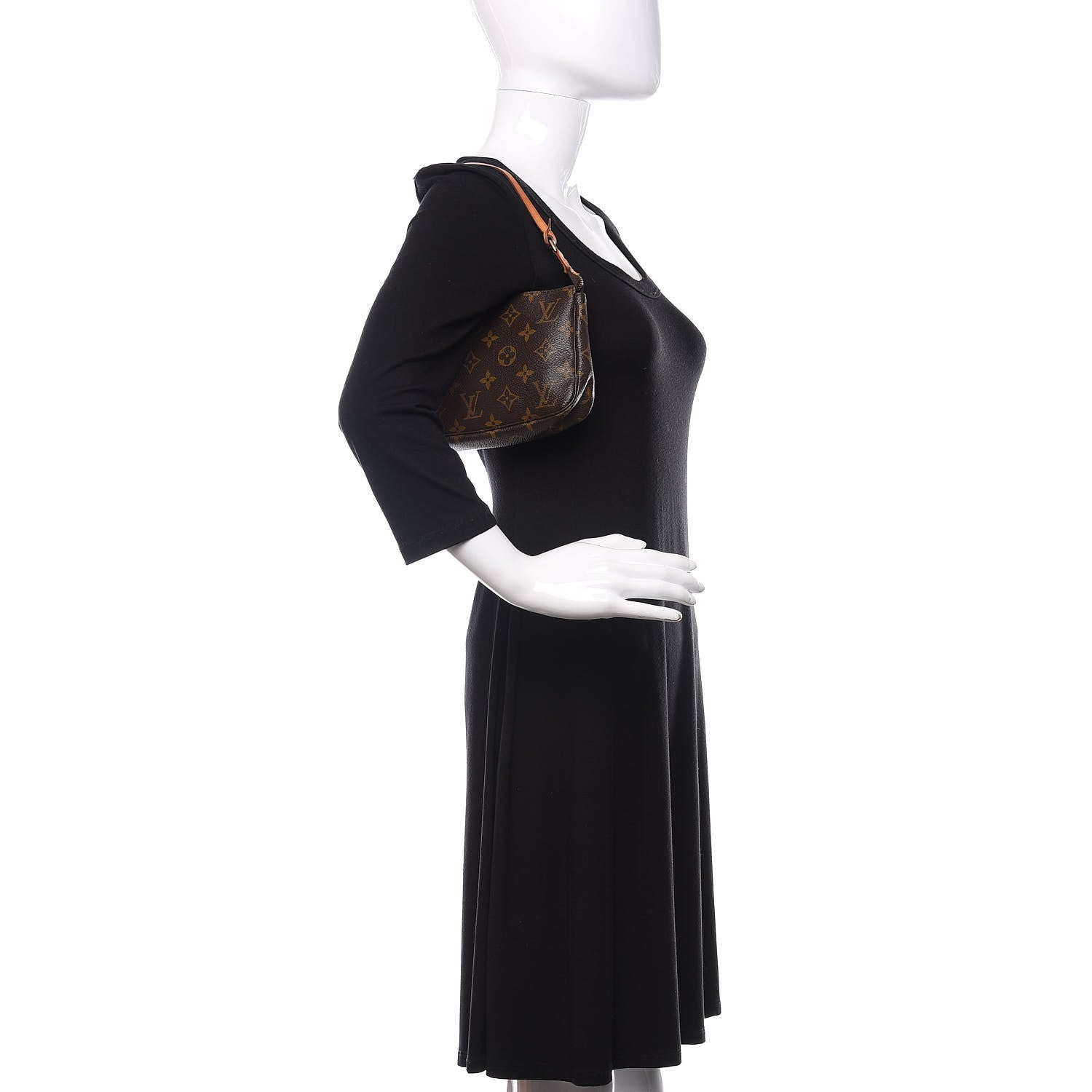 Louis Vuitton Monogram Pochette Accessories 2 of 11