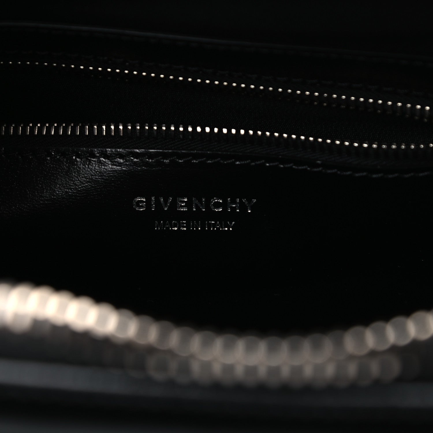Givenchy Box Calfskin Medium Lock Antigona Black 5 of 13