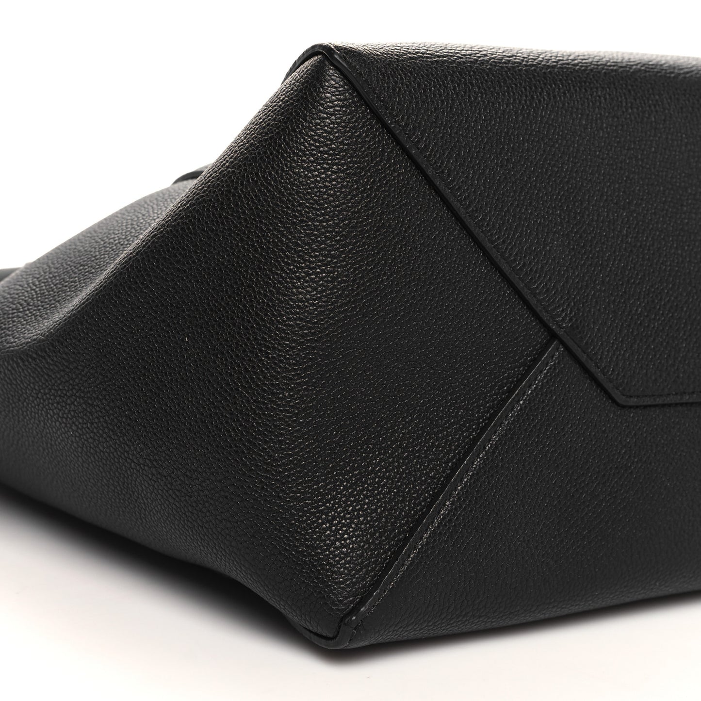 Soft Grained Calfskin Small Belt Cabas Phantom Black