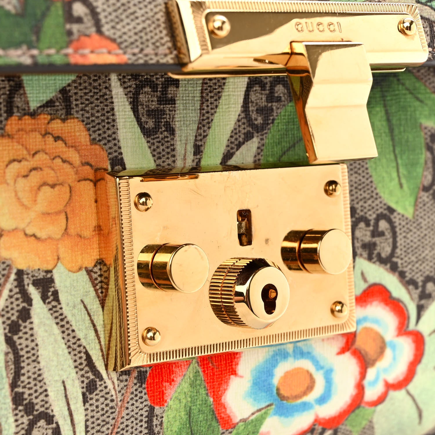 Gucci GG Supreme Monogram Tian Medium Padlock Shoulder Bag Beige Multicolor New Acero 11 of 12