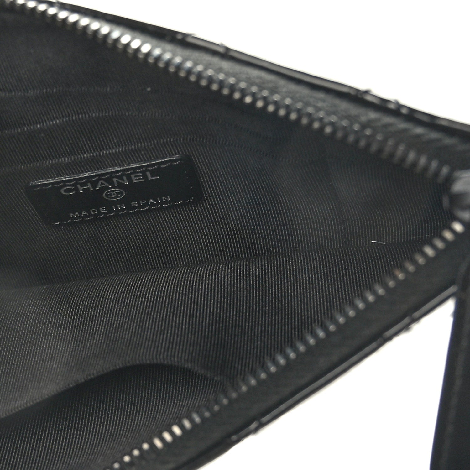 Chanel Patent Quilted Medium Reissue Cosmetic Case So Black 5 of 7