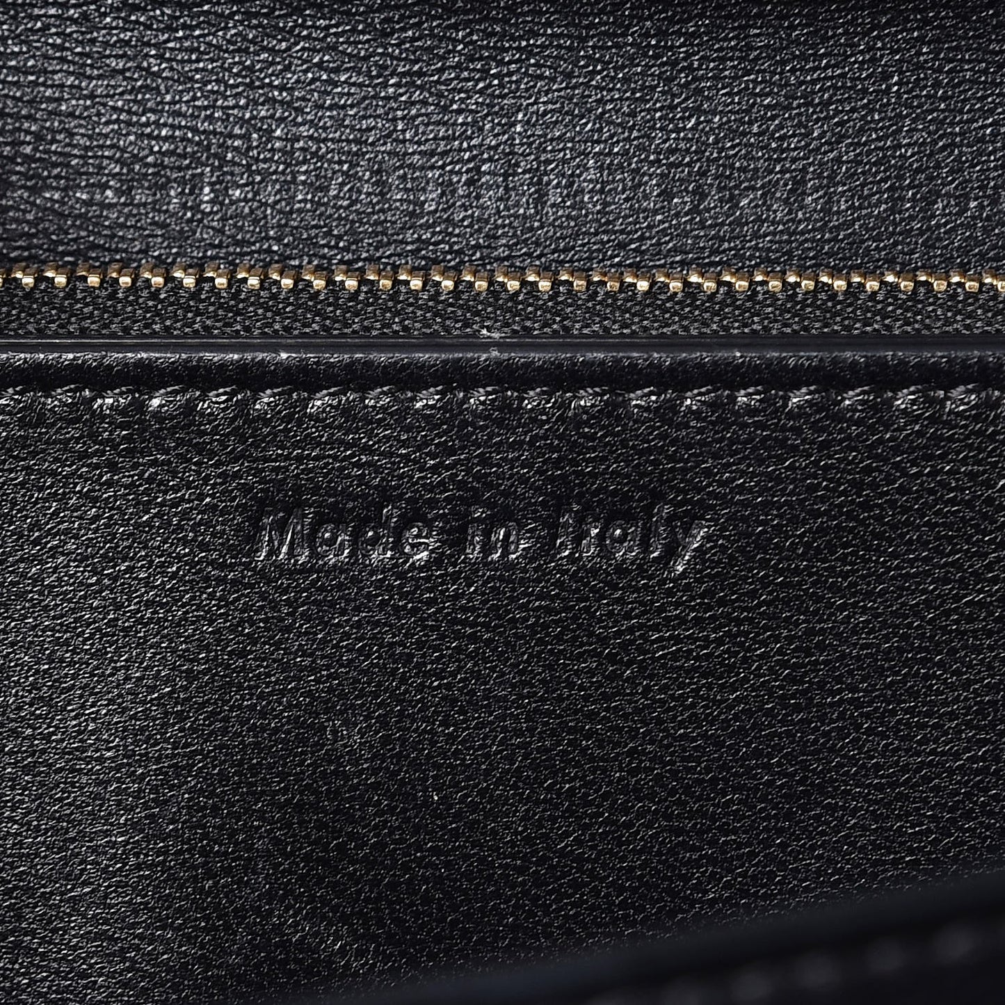 Box Calfskin Medium Classic Box Flap Bag Black