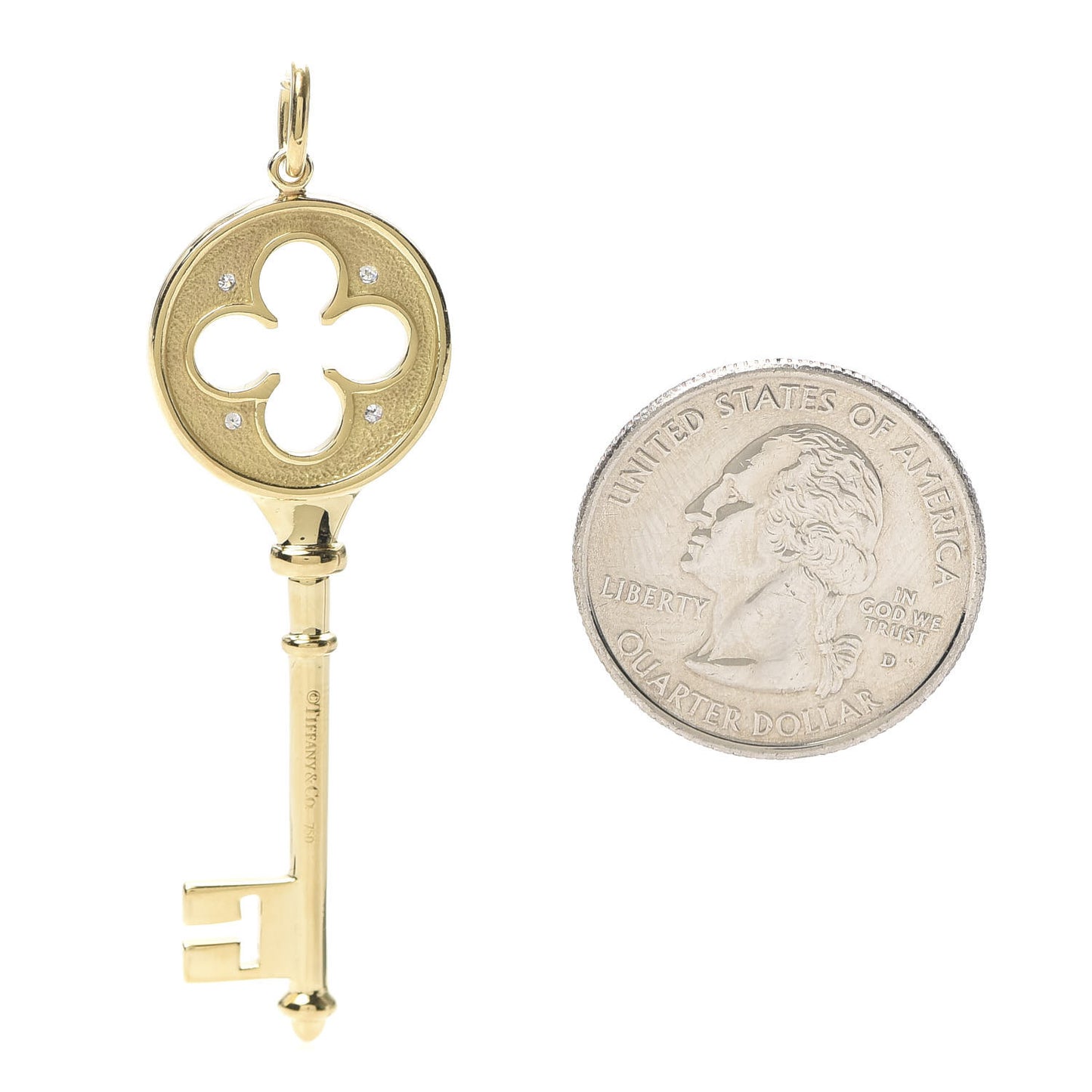 18K Yellow Gold Diamond Quatrefoil Key Pendant