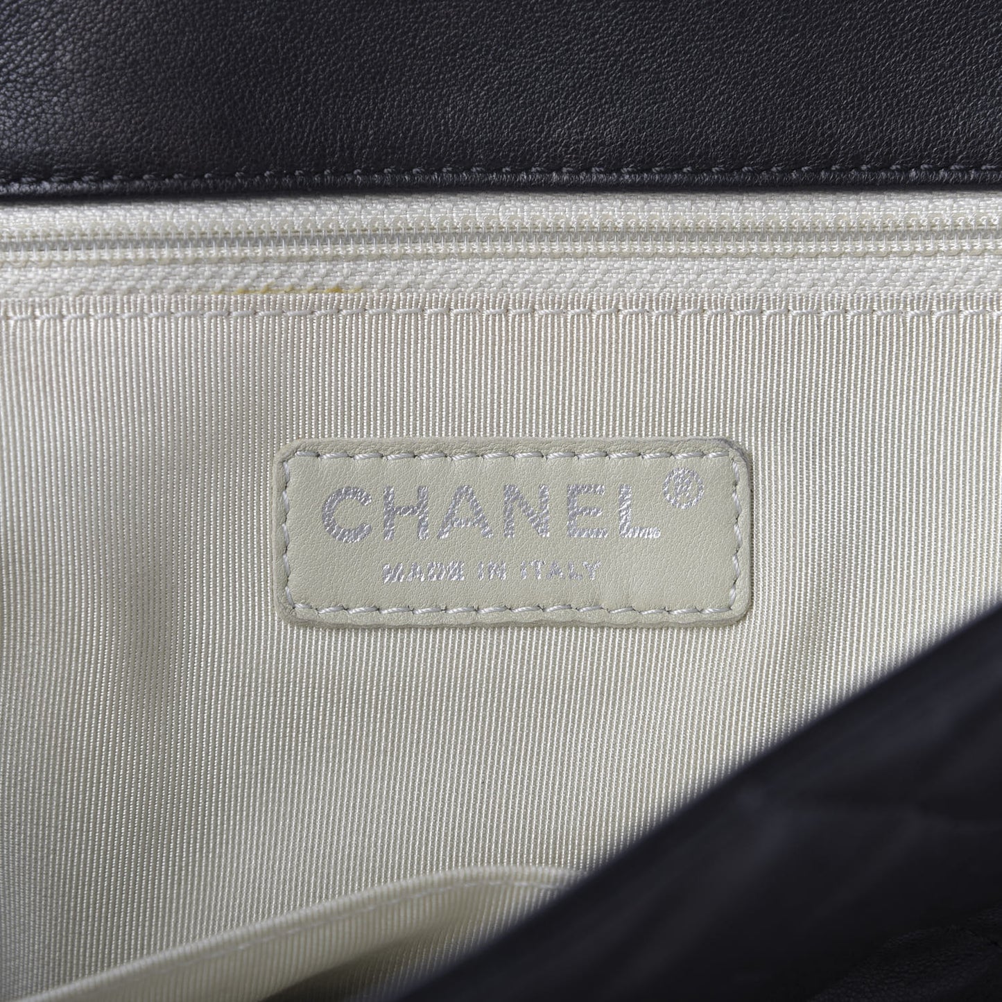 Washed Lambskin Quilted Maxi Chain Around Flap Black