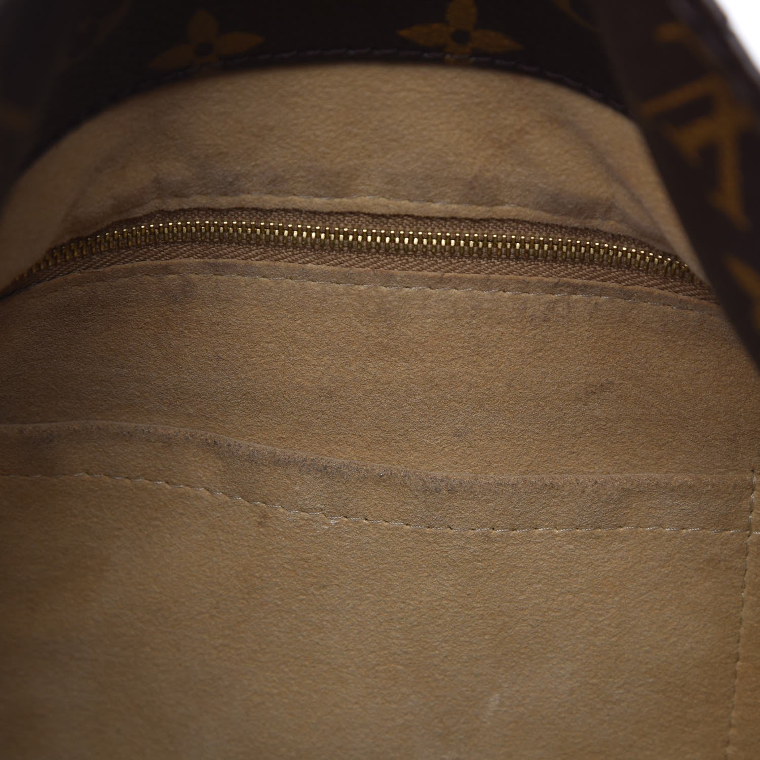 Louis Vuitton Monogram Artsy MM 6 of 11