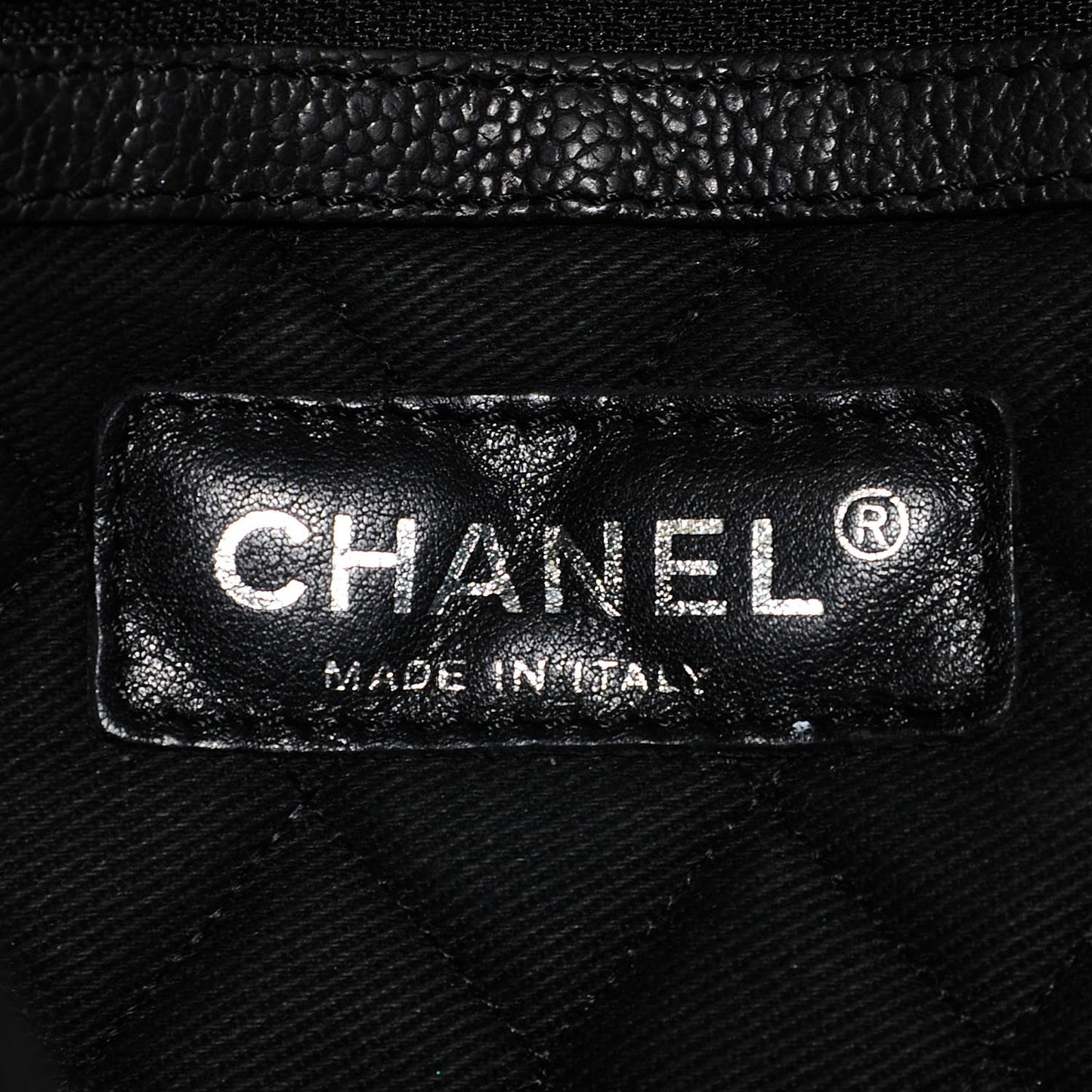 Distressed Caviar Outdoor Ligne Tote Black