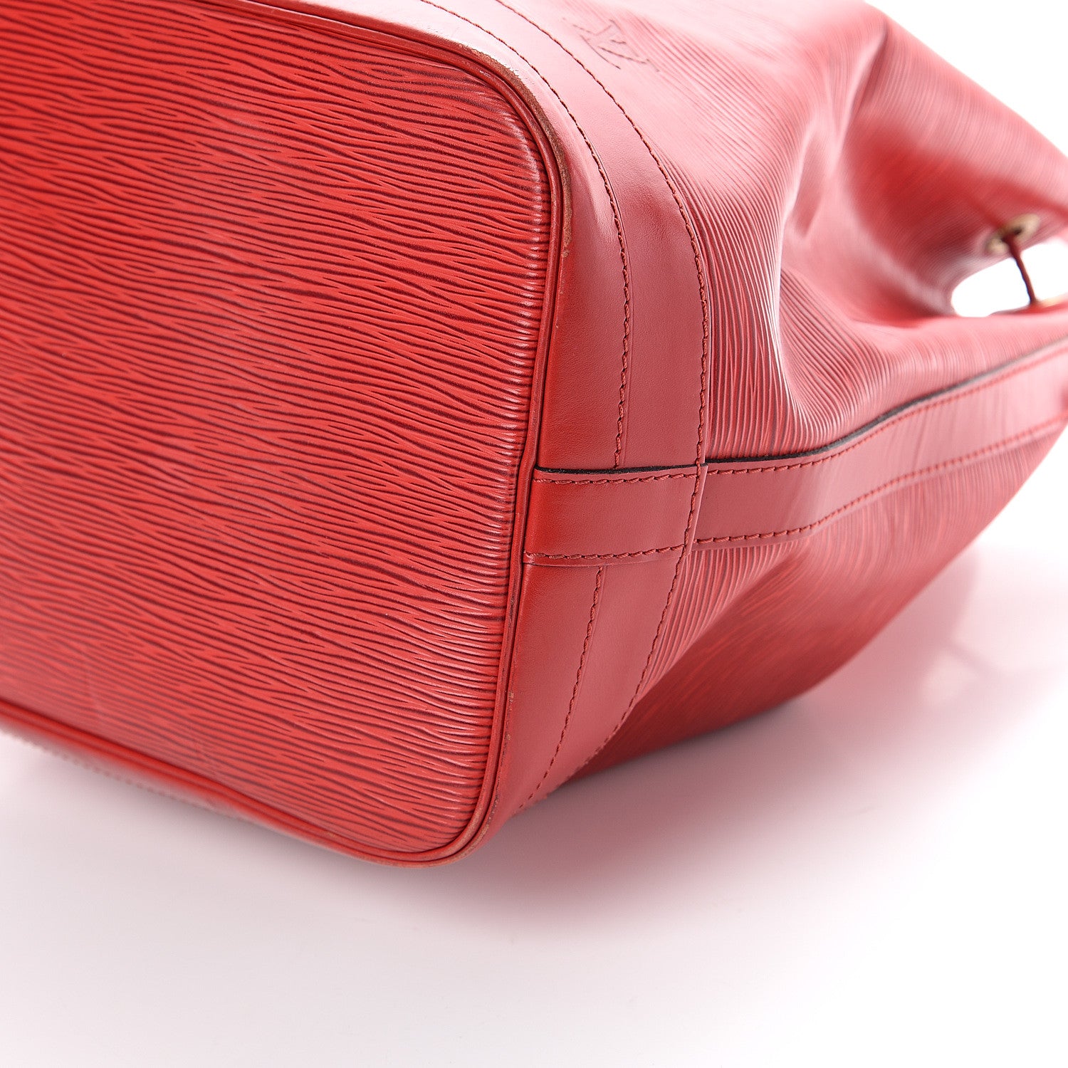 Louis Vuitton Epi Noe Castillan Red 6 of 8
