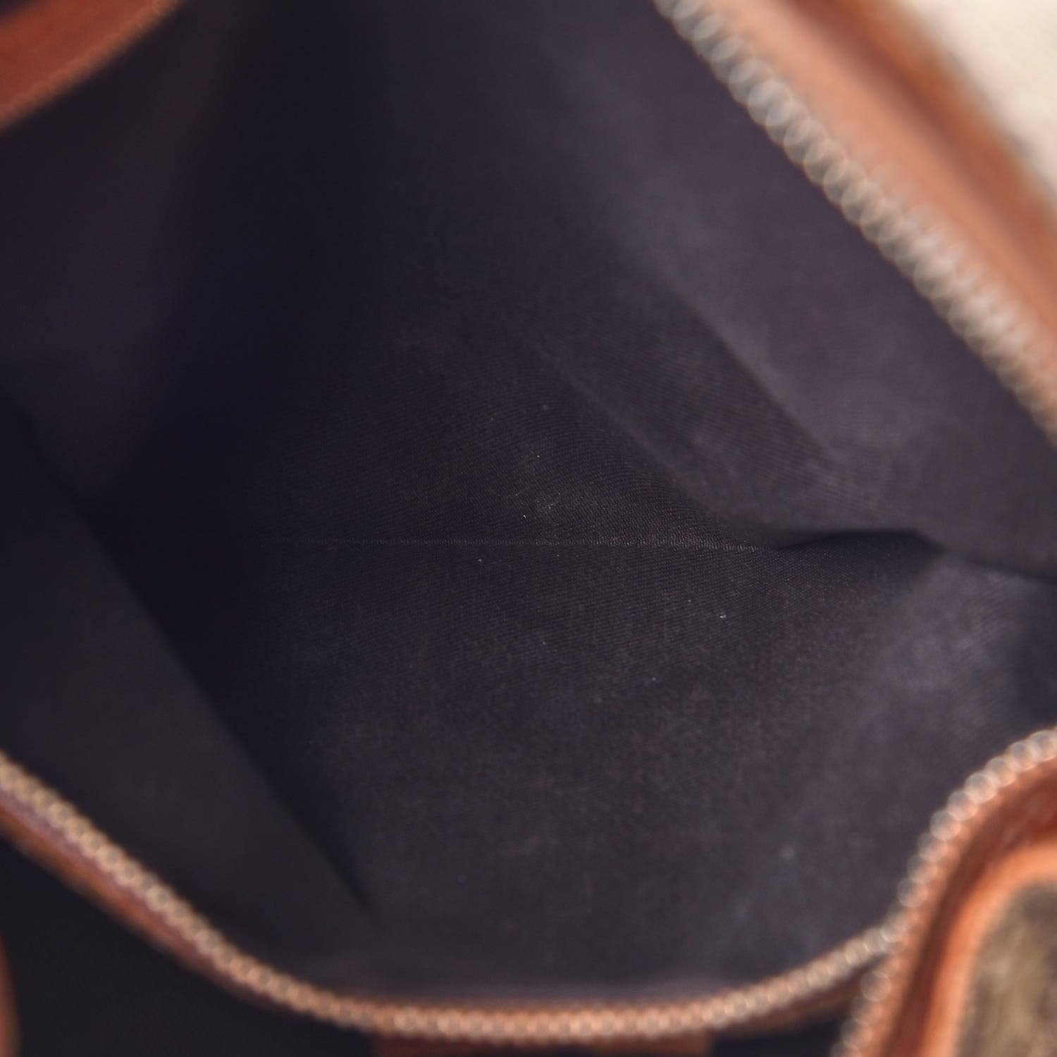 Gucci Monogram Creole Hobo Tobacco 8 of 22