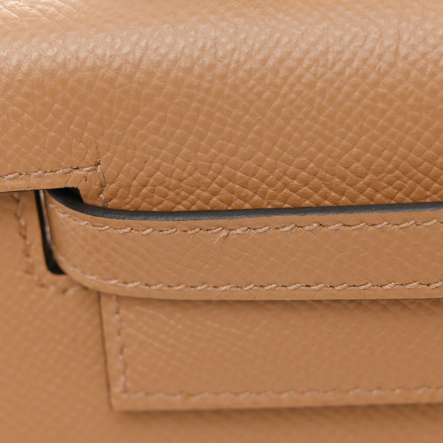 Epsom Kelly Sellier 25 Chai