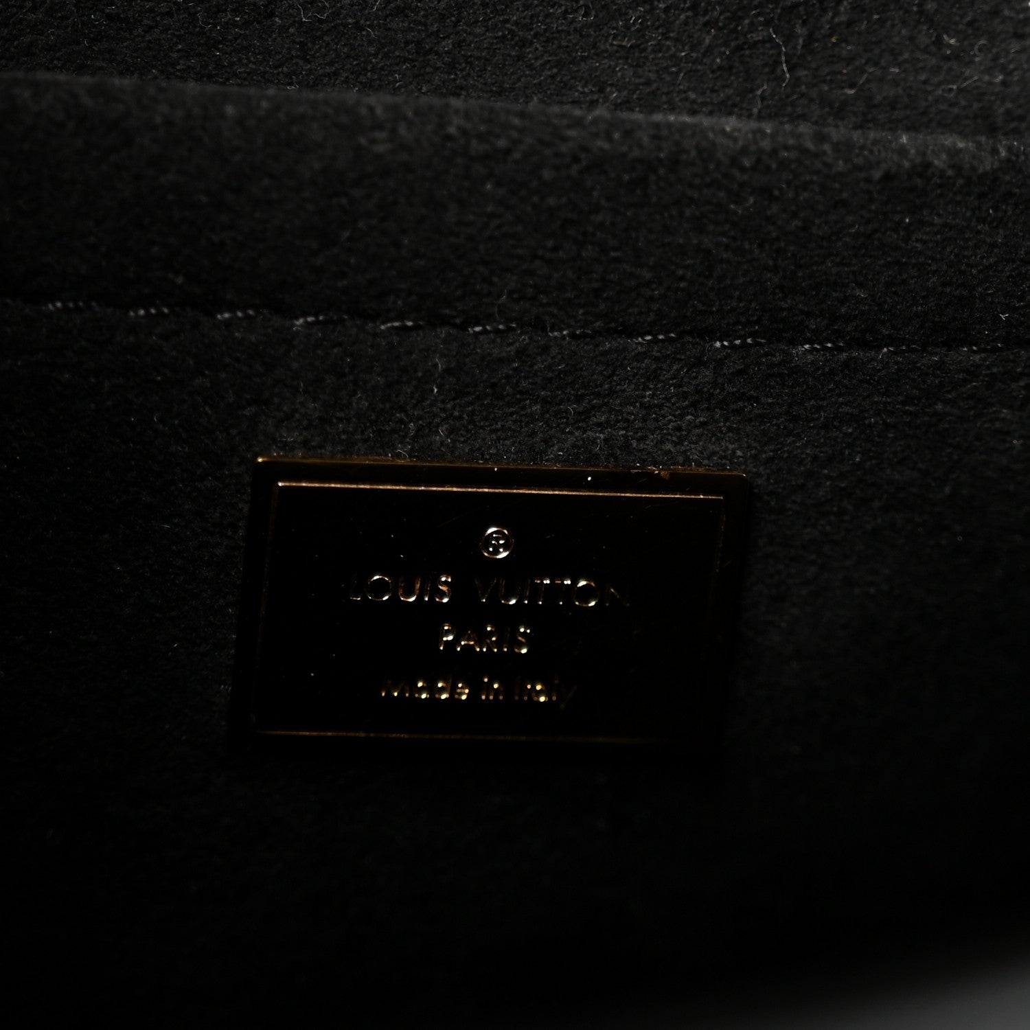 Louis Vuitton Vernis Epi Monogram Spring Street Black 6 of 11