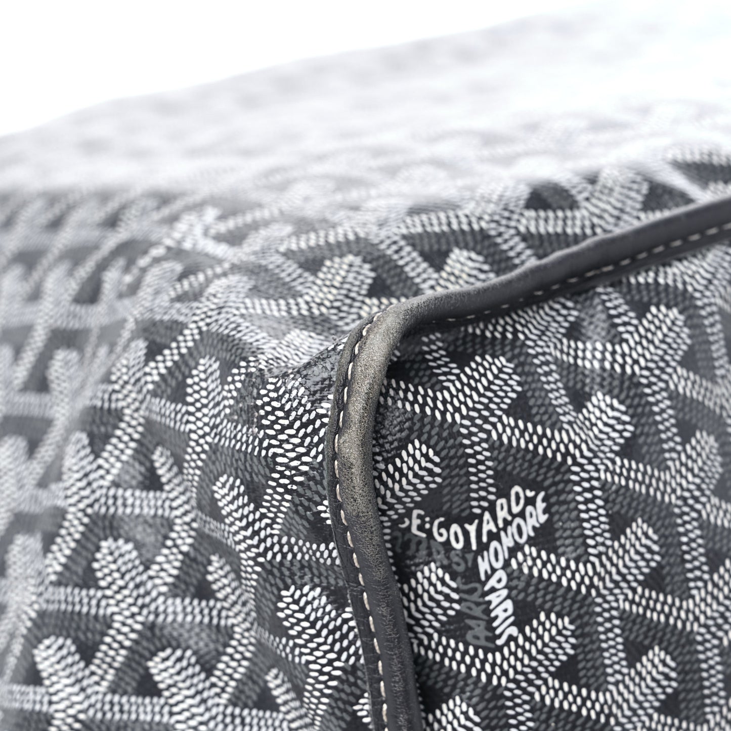 Goyardine Reversible Anjou GM Grey