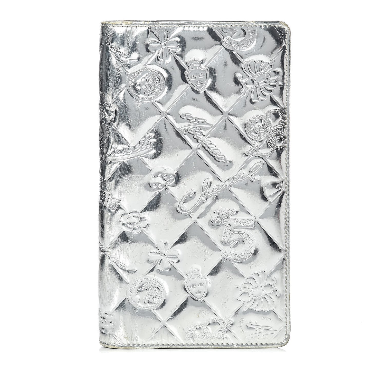 Metallic Patent Calfskin Quilted Lucky Symbols Yen Wallet Silver