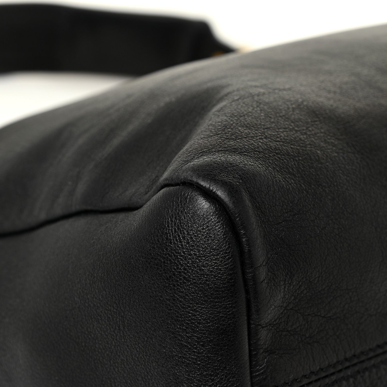 Tom Ford Calfskin Zipper Strap Hobo Black 18 of 21