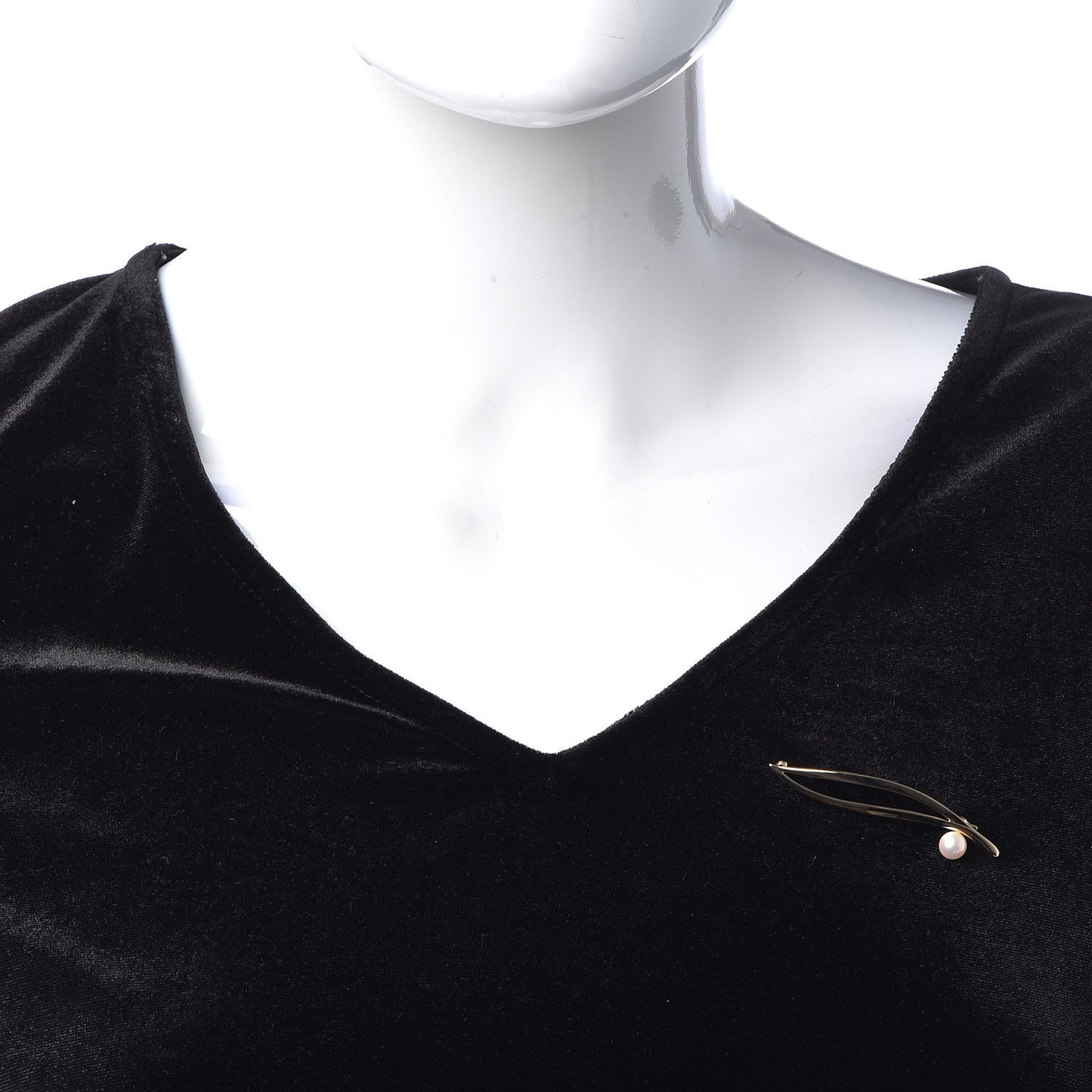 14K Yellow Gold Akoya Pearl 6mm Leaf Brooch