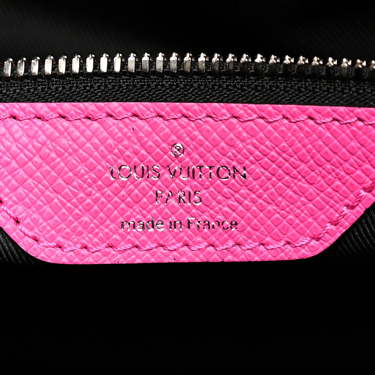 Louis Vuitton Taigarama Keepall Bandouliere 50 Fuchsia 5 of 11