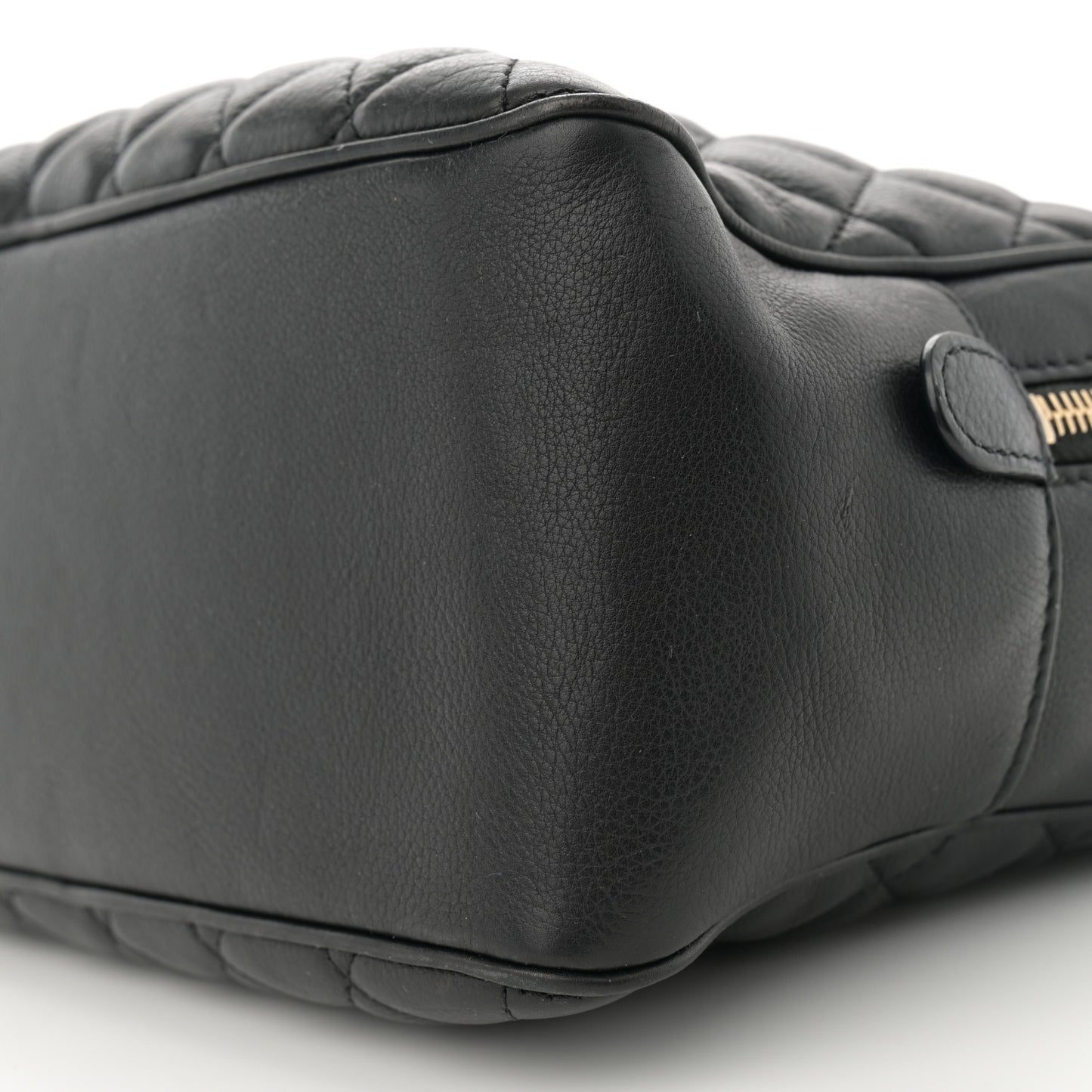 Calfskin Quilted CC Medium Vanity Case Black