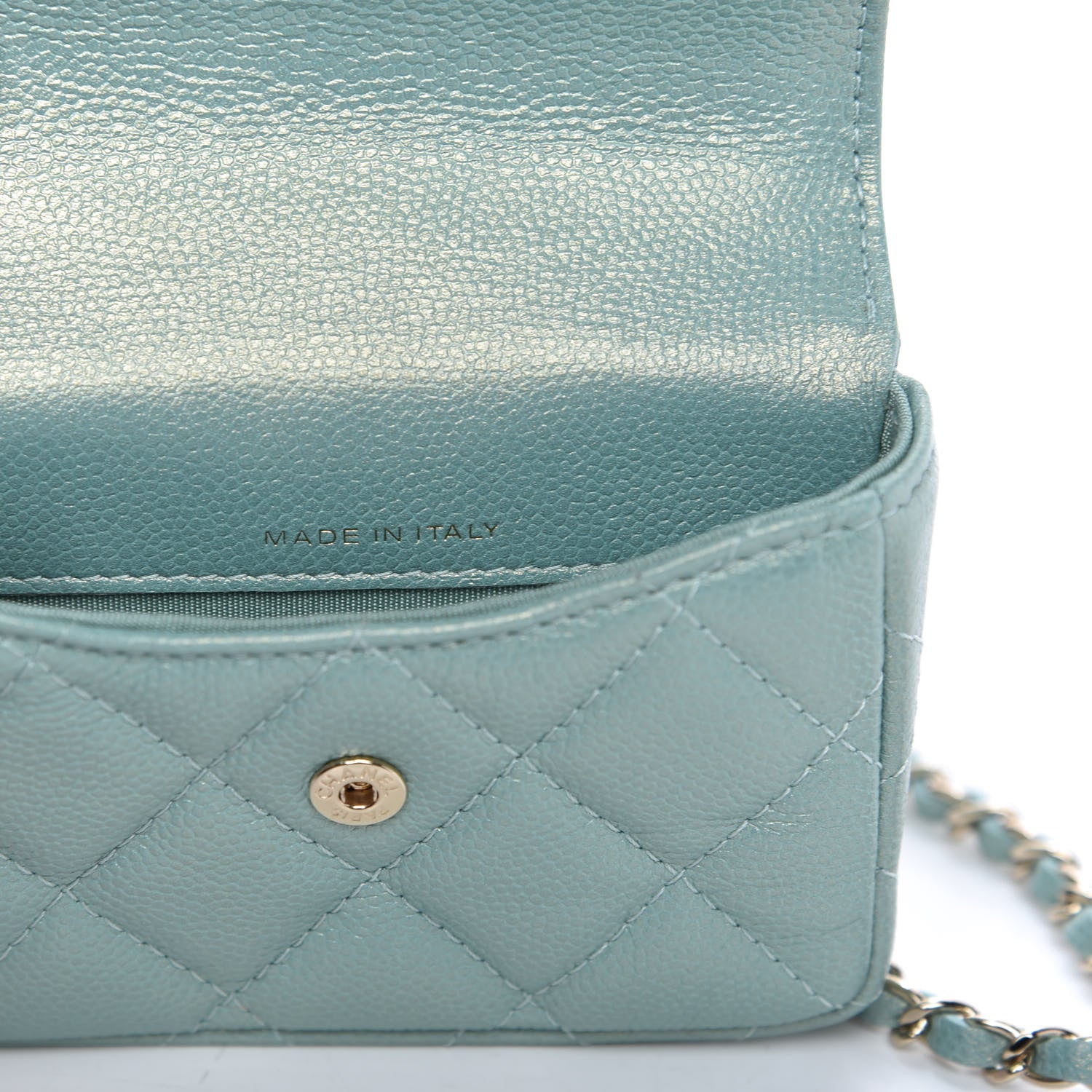 Chanel Iridescent Caviar Quilted Pearl On Top Coin Purse With Chain Light Green 9 of 11