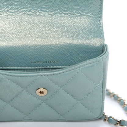 Chanel Iridescent Caviar Quilted Pearl On Top Coin Purse With Chain Light Green 9 of 11