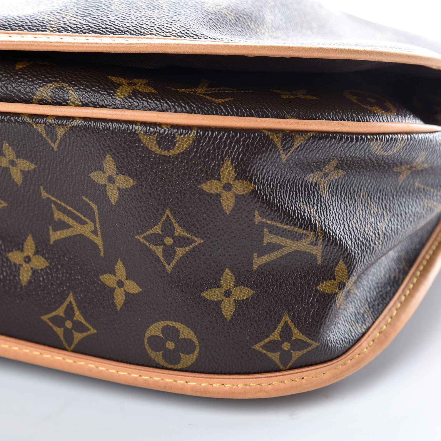 Louis Vuitton Monogram Menilmontant MM 6 of 10