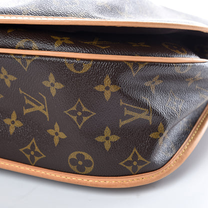 Louis Vuitton Monogram Menilmontant MM 6 of 10
