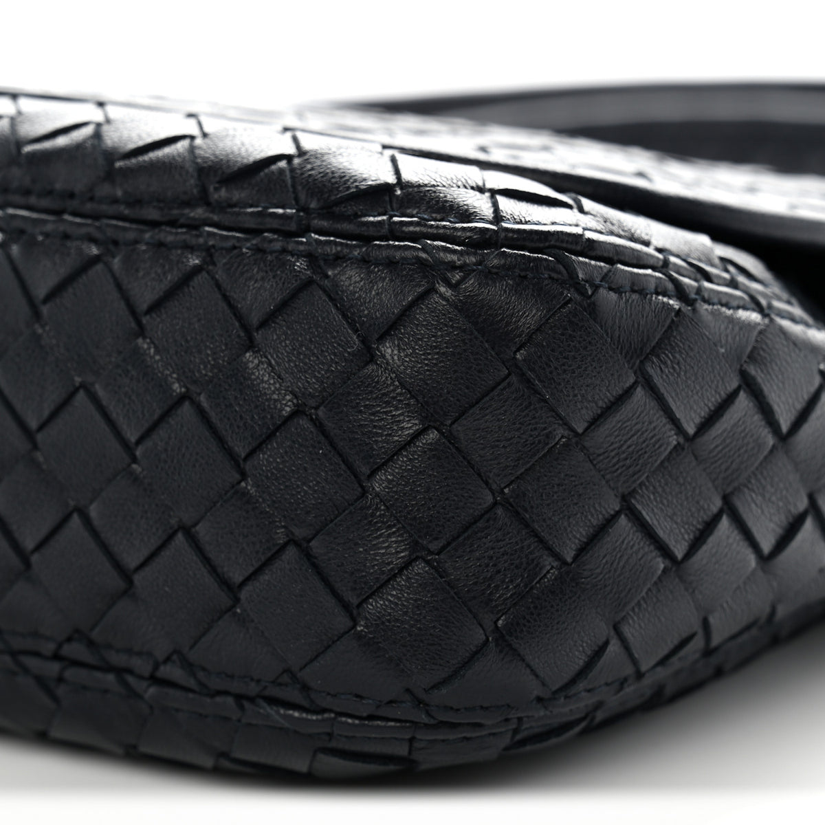 Bottega Veneta Nappa Intrecciato Medium Veneto Messenger Bag Midnight 10 of 11