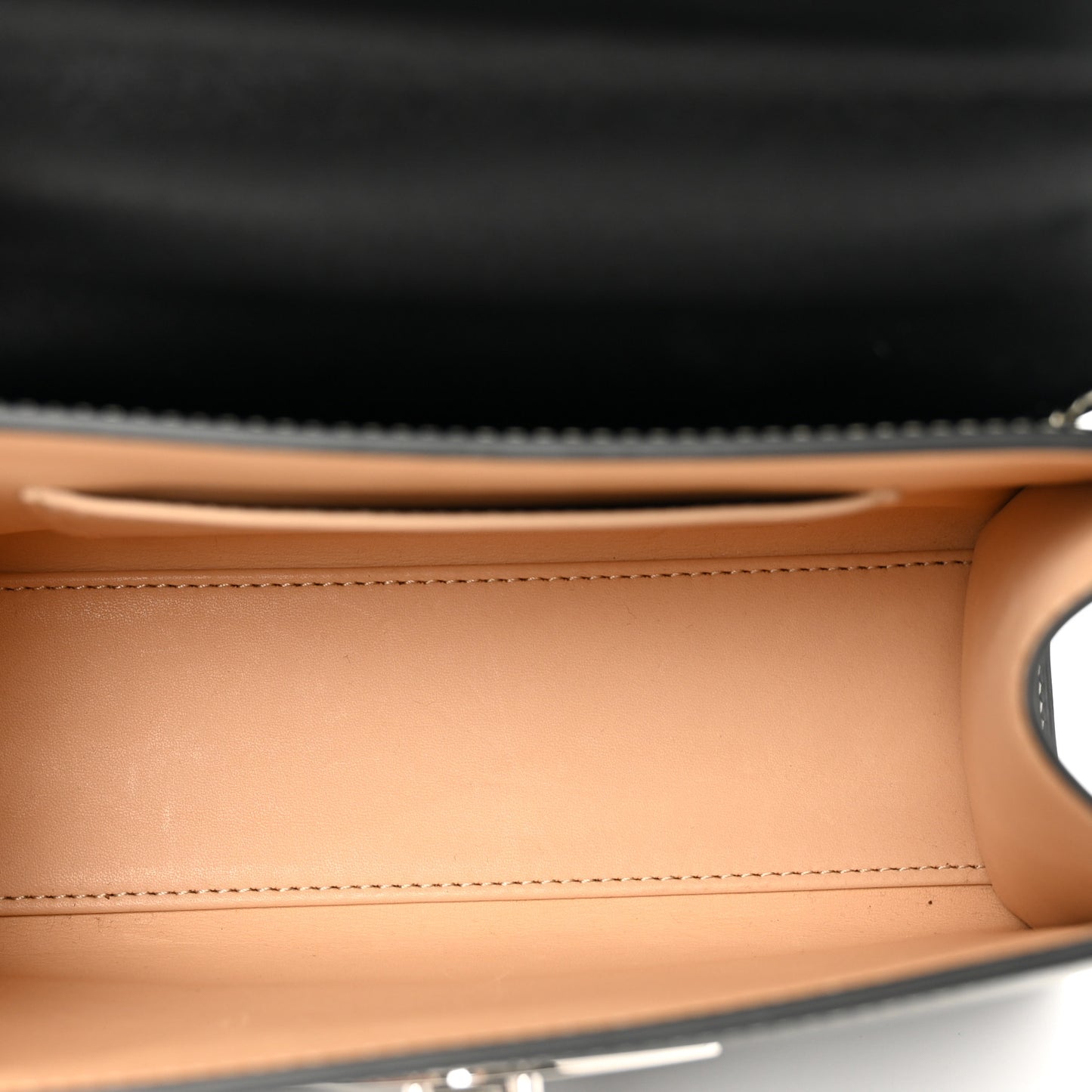 Box Calfskin Gabrielle BB Black