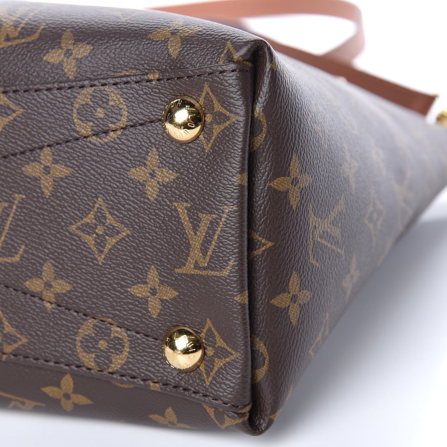 Monogram V Tote MM Black