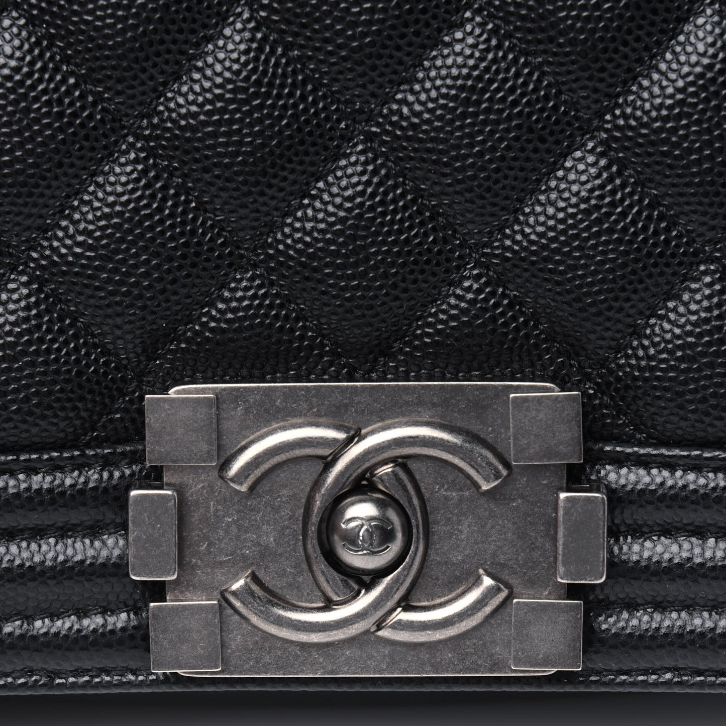 Caviar Quilted Small Boy Flap Black