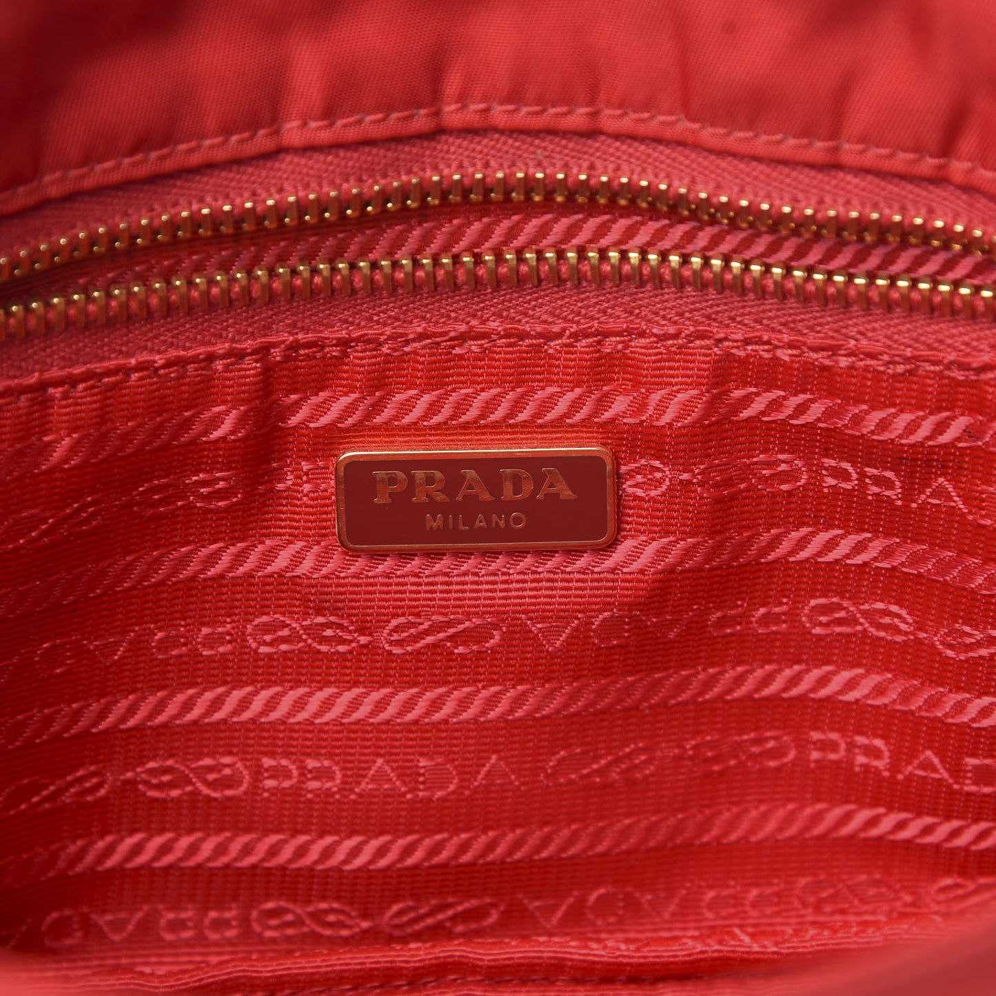 Tessuto Nylon Saffiano Small Messenger Bag Red