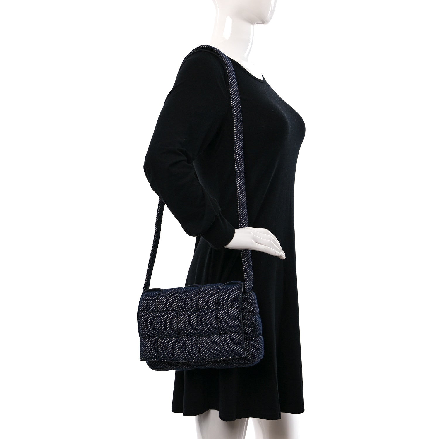 Bottega Veneta Denim Maxi Intrecciato Padded Cassette High Frequency Crossbody Bag Indigo 2 of 7