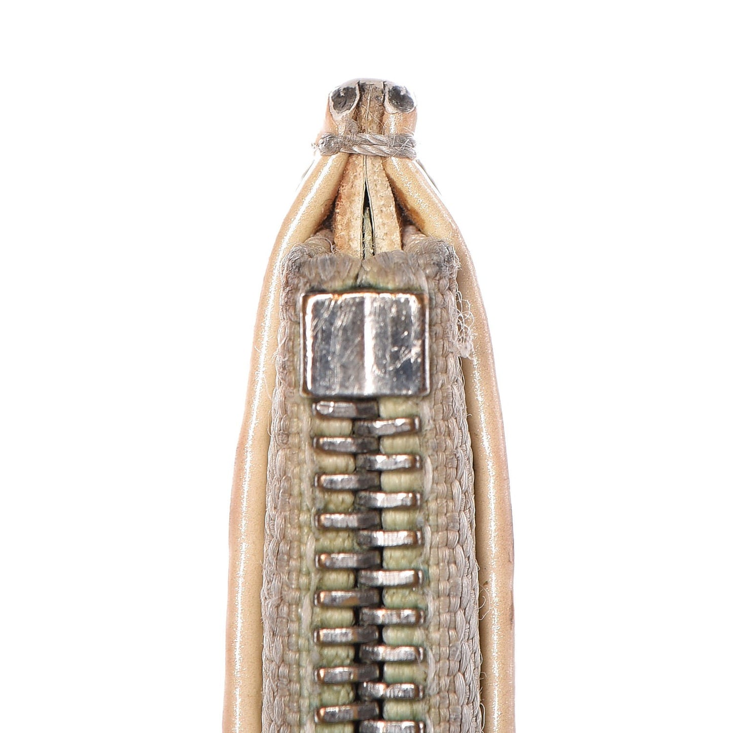 Vernis Key Pouch Perle