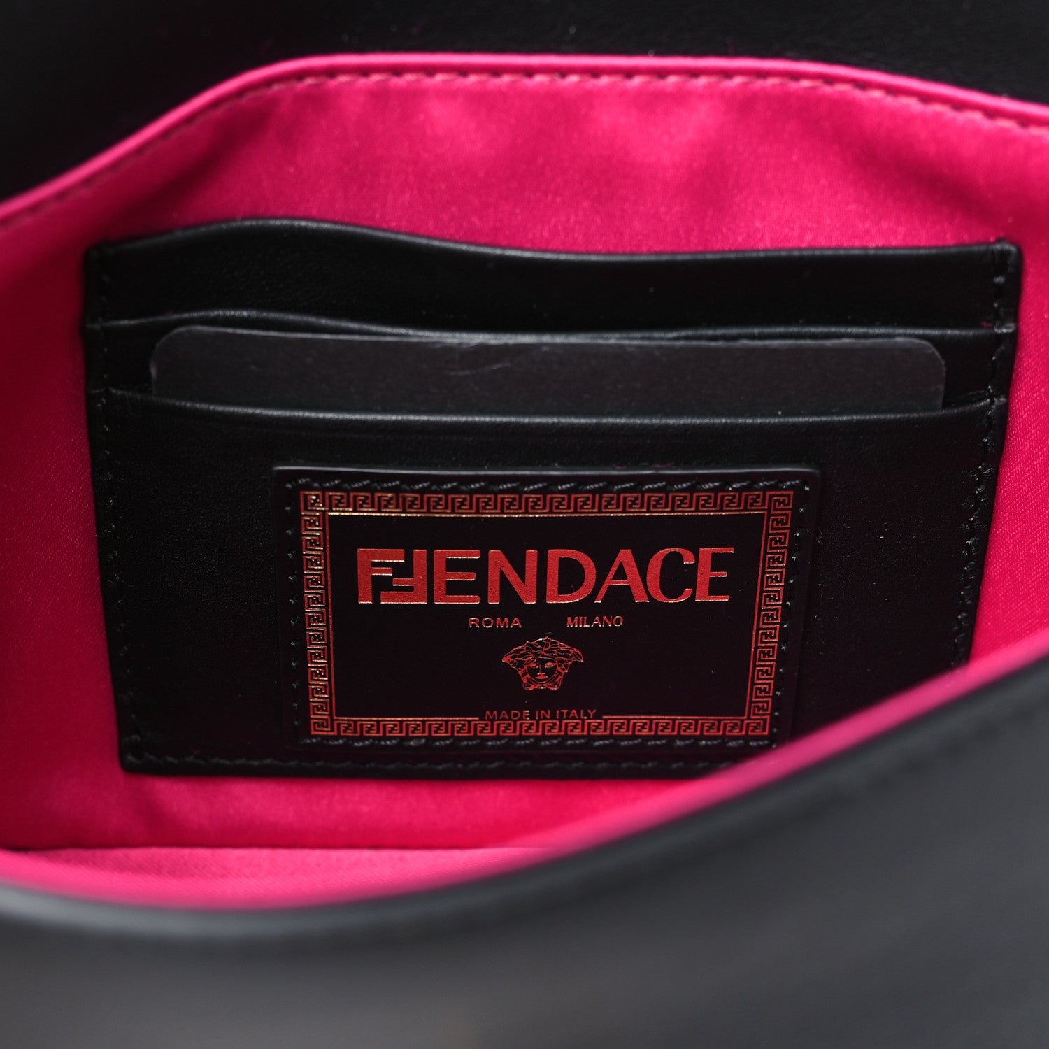 Fendi バッグ刺繍ブローチ Fendi X VERSACE Vitello Seta Fendace Mini Brooch Baguette Black
