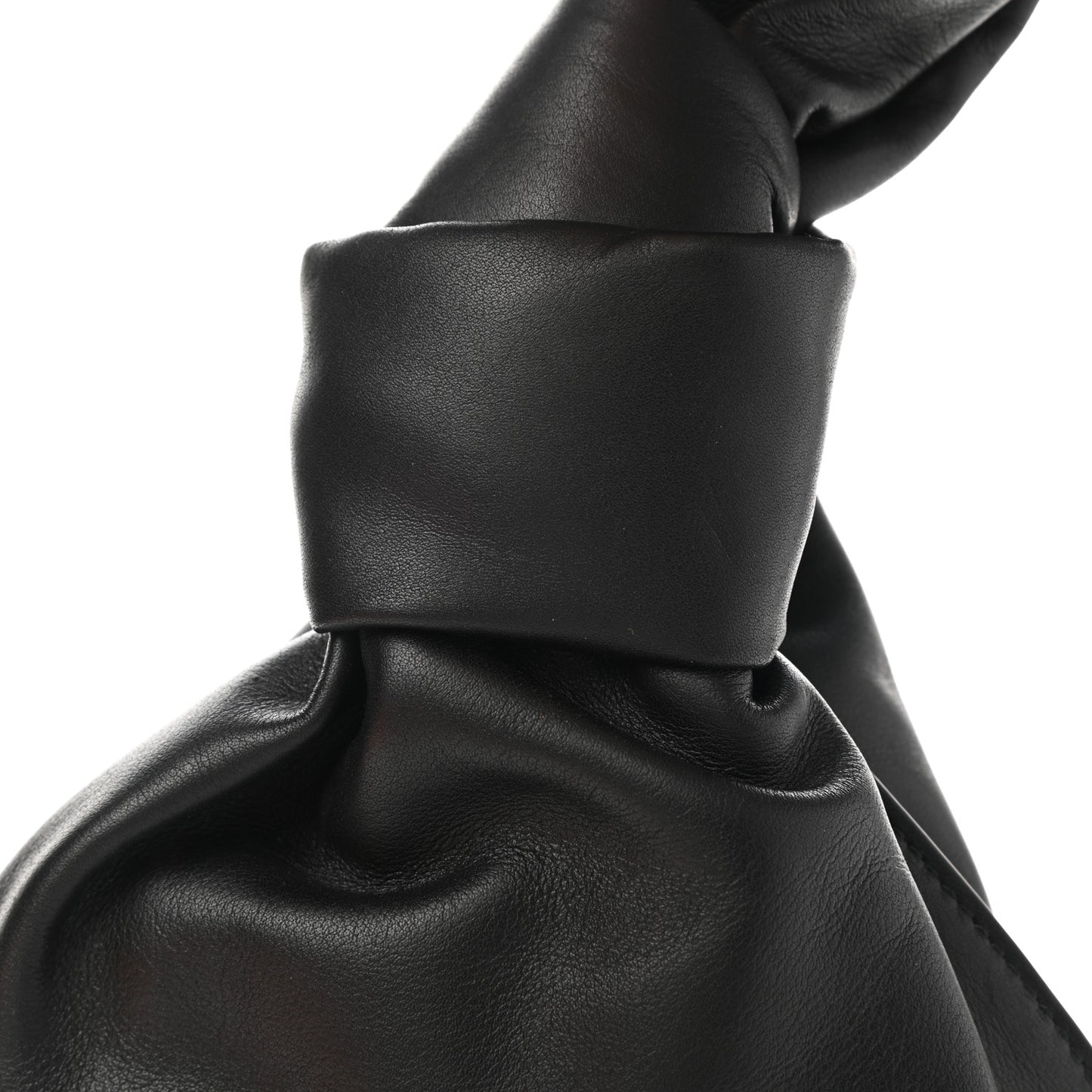 Supple Calfskin BV Twist Black